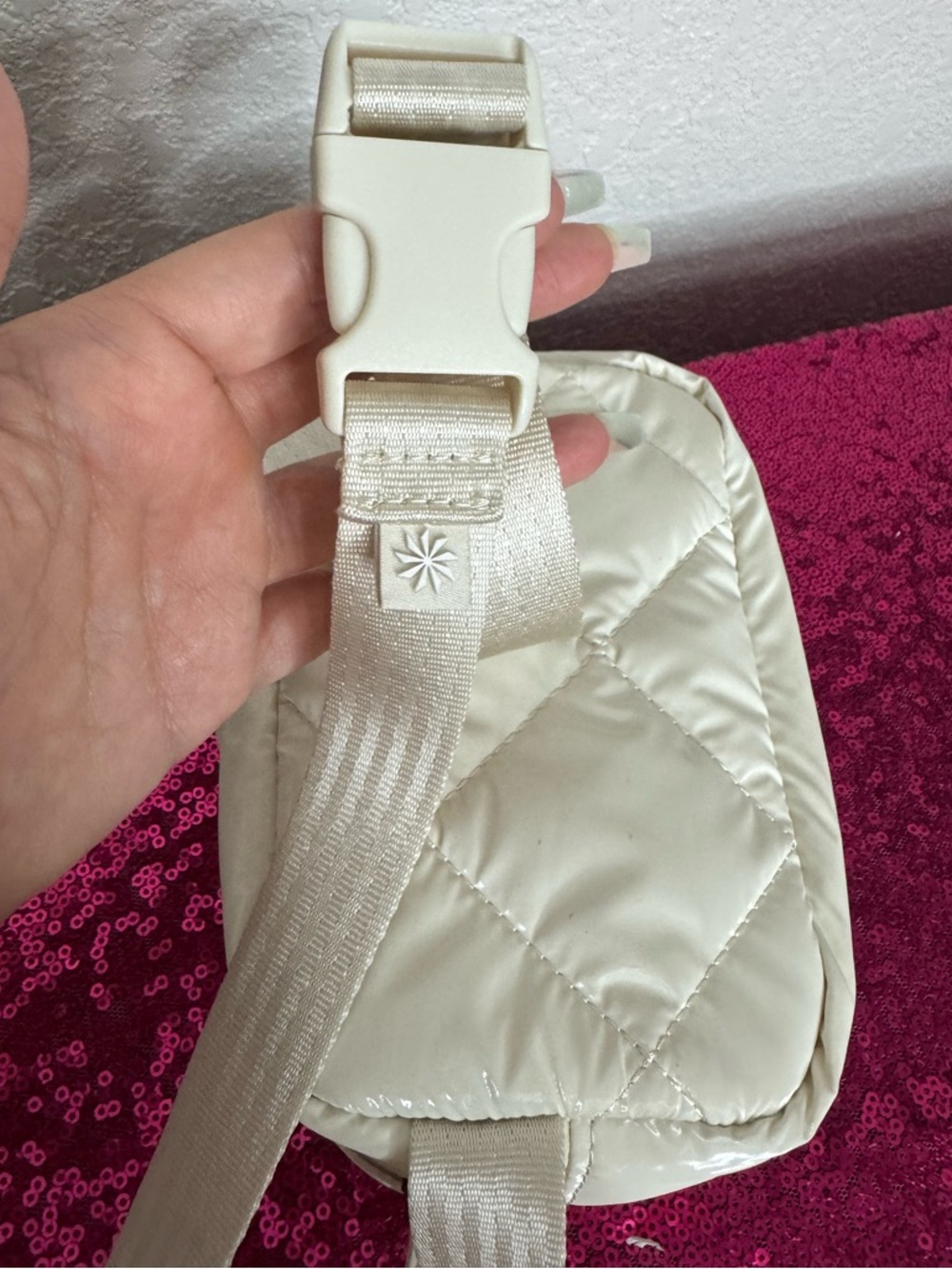 ATHLETA 🌟 Quilted Cream Crossbody Belt Bag Fanny (One Size) - Picture 12 of 14